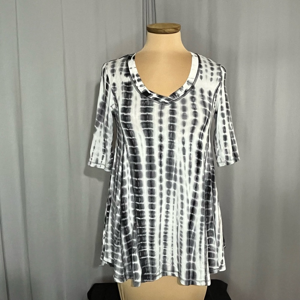 St. Tropez West Women's Tie-Dyed Knit Top with Flare